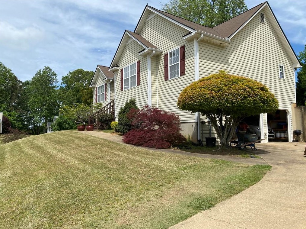 140 Dare Ln, Dallas, GA 30157-8051