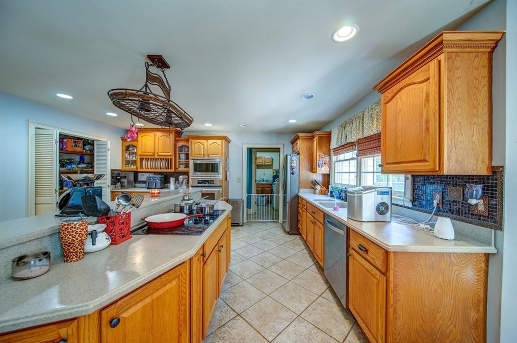 2 Stonebrook Dr, Rome GA  30165-6504 exterior