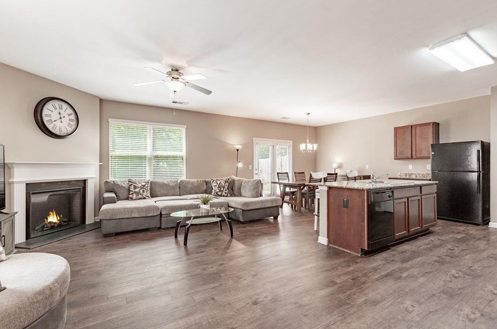514 Altama Way, Acworth, GA 30102