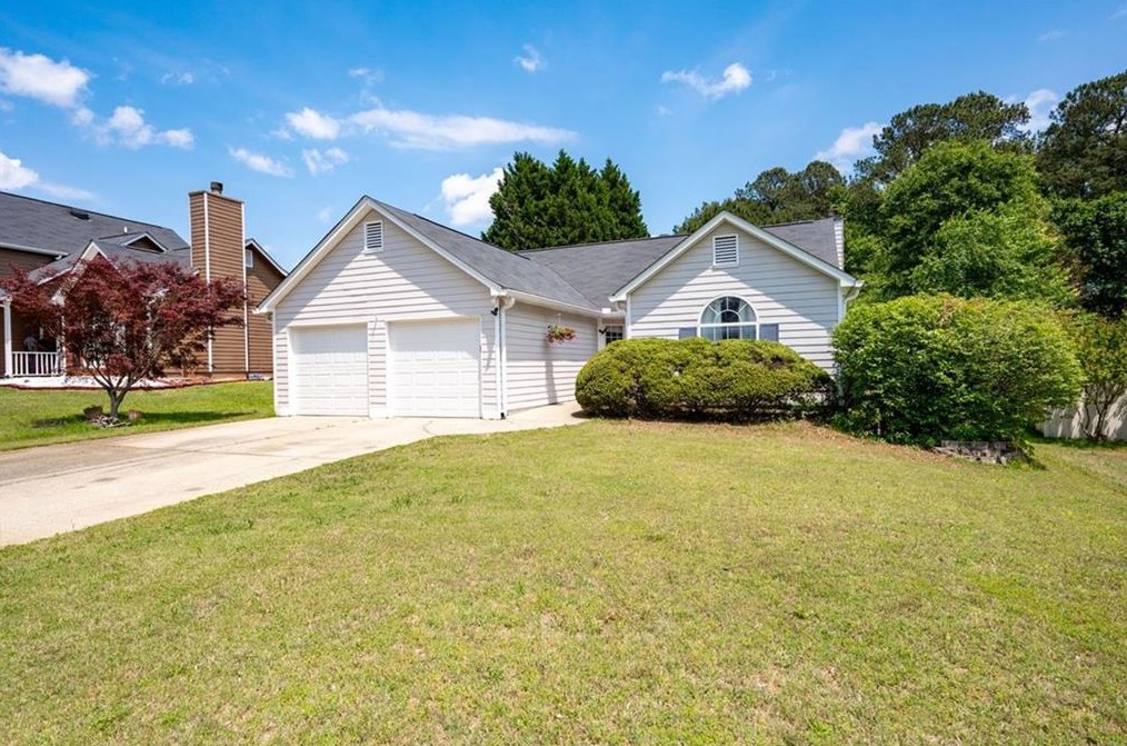 4944 Lake Park Ln, Acworth, GA 30101