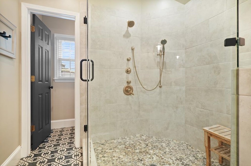 1779 Sidestreet Cir, Atlanta GA  30341-1776 exterior