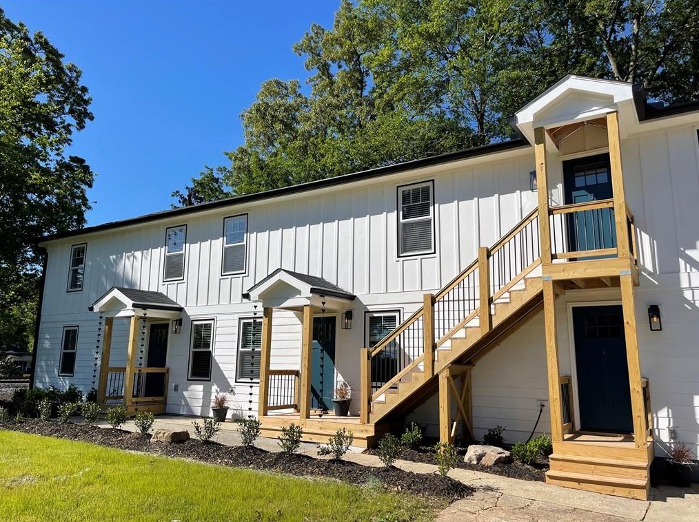 538 Garner St, Buford, GA 30518