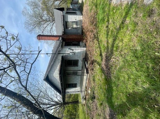 499 Mountain View Cir, Toccoa, GA 30577