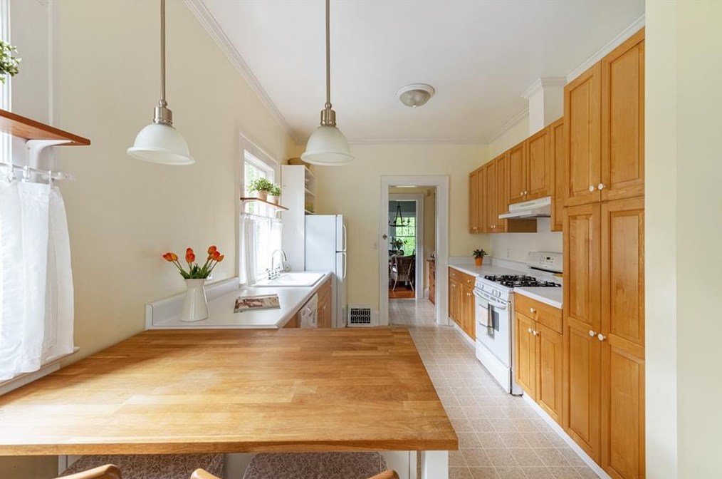 415 Mcdonough St, Decatur GA  30030-3322 exterior