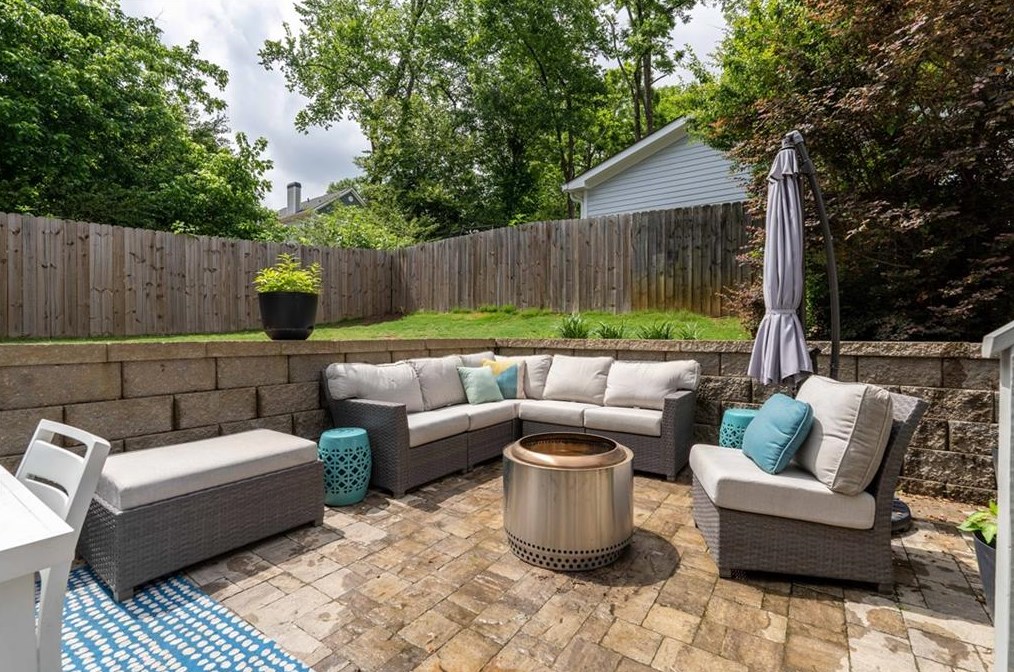 171 Olympic Pl, Decatur GA  30030-3632 exterior