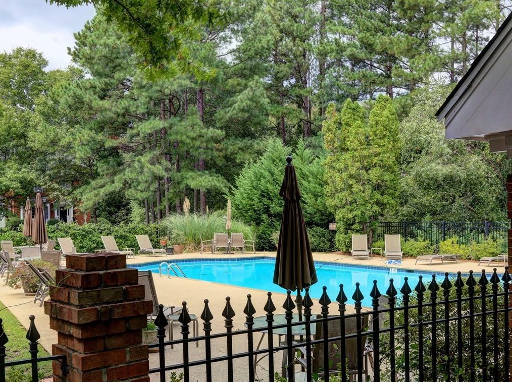 5429 Trentham Dr, Atlanta GA  30338-3052 exterior