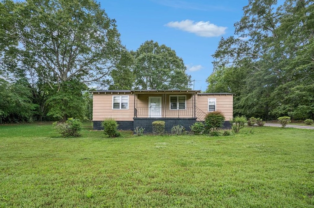 180 Rehoboth Rd, Griffin, GA 30223-4600