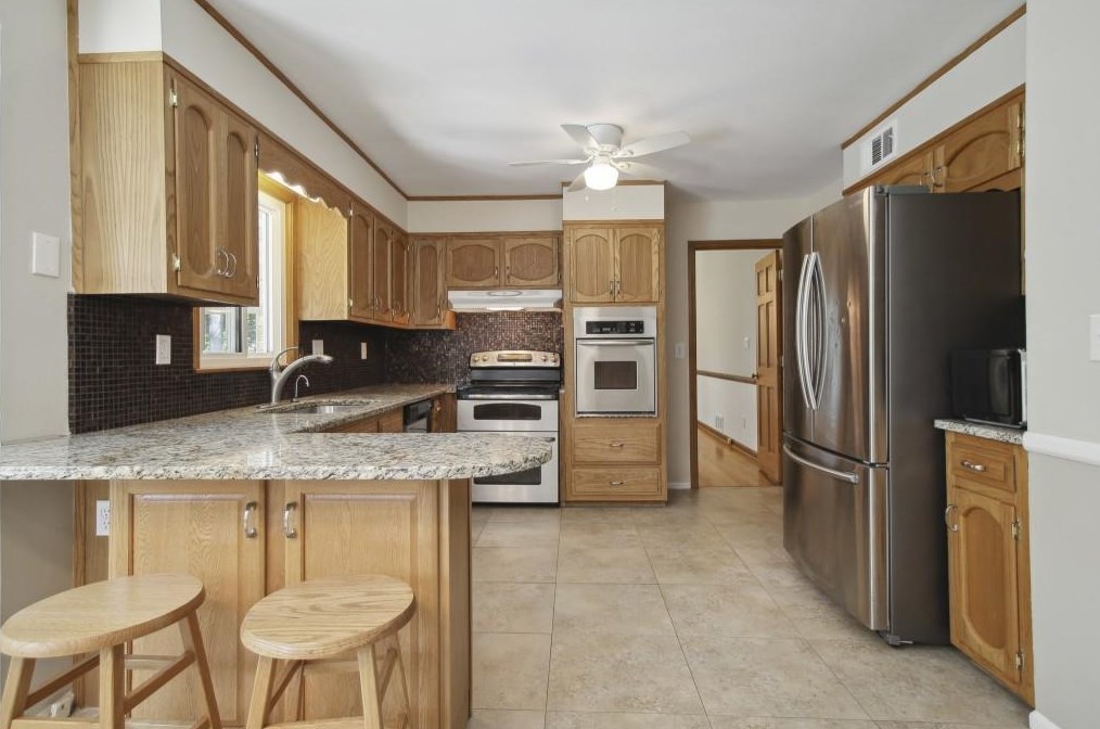 4981 Hidden Branches Dr, Atlanta, GA 30338