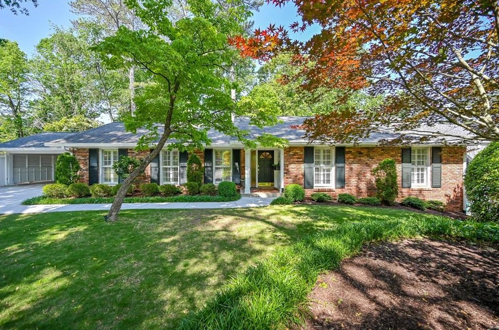 6840 Heathfield Dr, Atlanta, GA 30328-2036