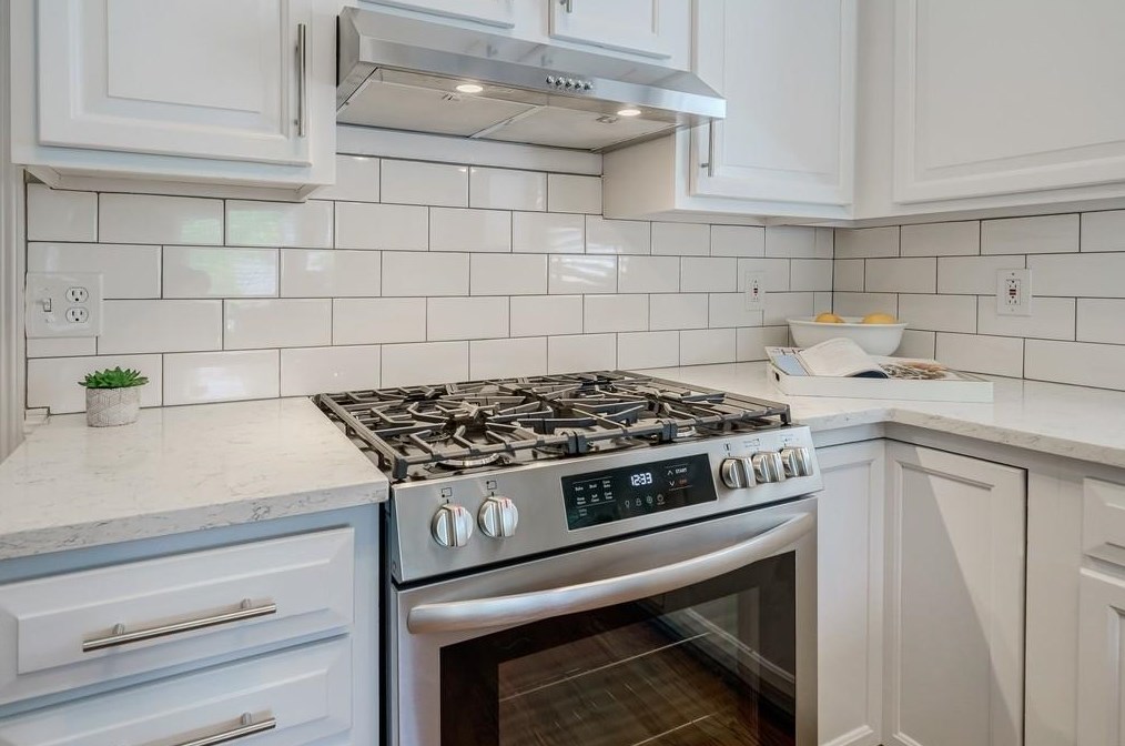 883 Heritage Pl, Decatur GA  30033-4109 exterior