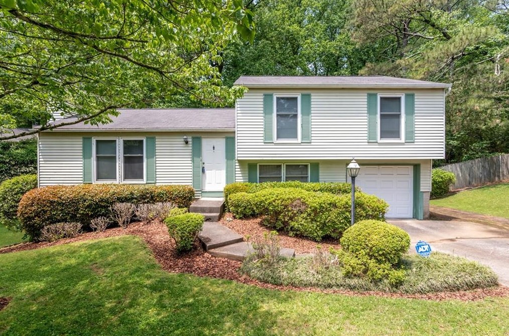 610 Waterbrook Ter, Roswell, GA 30076-2941