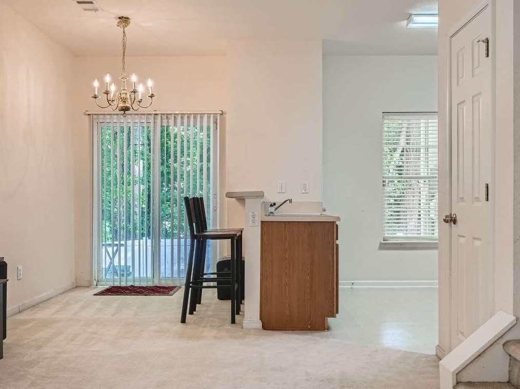 2737 Snapfinger Mnr, Decatur GA  30035-4166 exterior