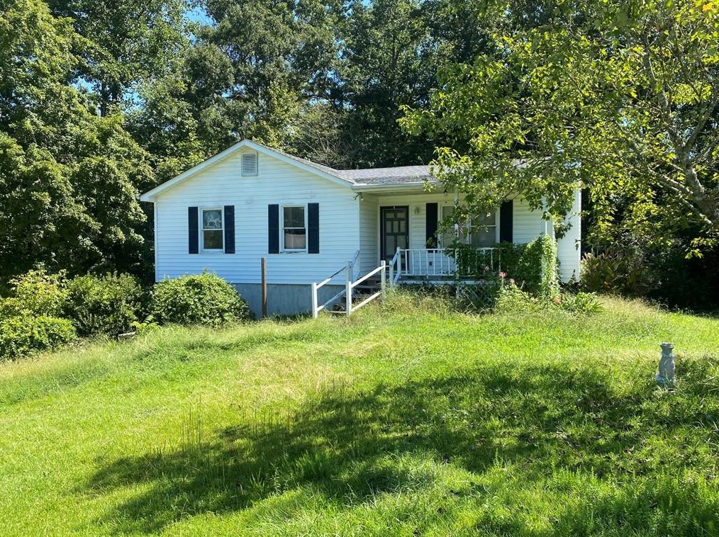640 Valerie Cir, Hiram, GA 30141