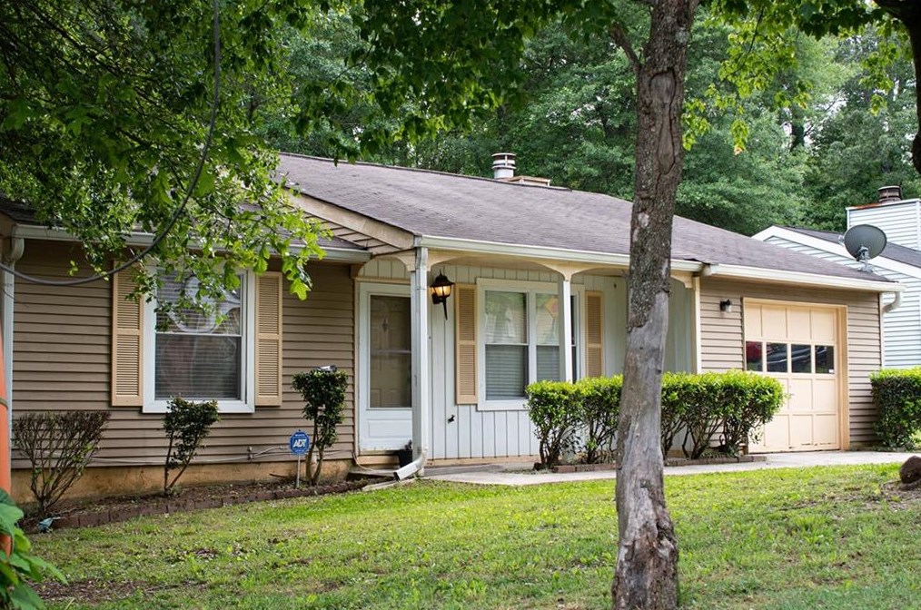 4737 White Oak Trail, Stone Mountain, GA 30088