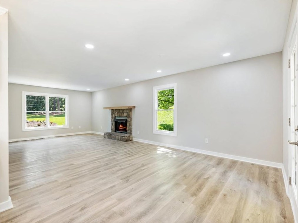 23 Shagbark Ct, Dallas, GA 30157-3235