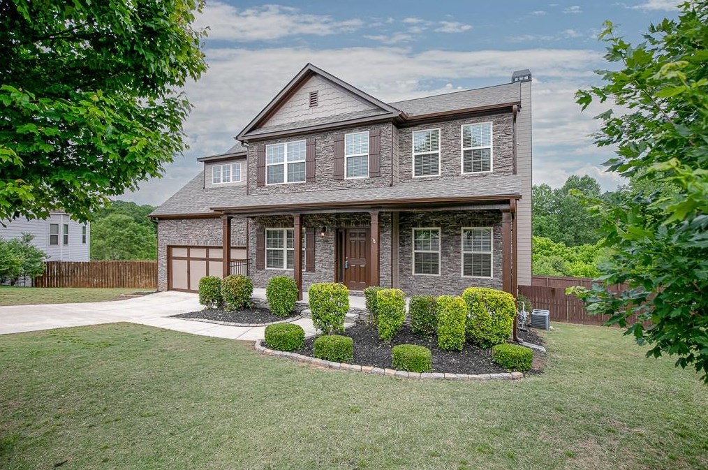 1921 Henderson Falls Way, Braselton, GA 30517