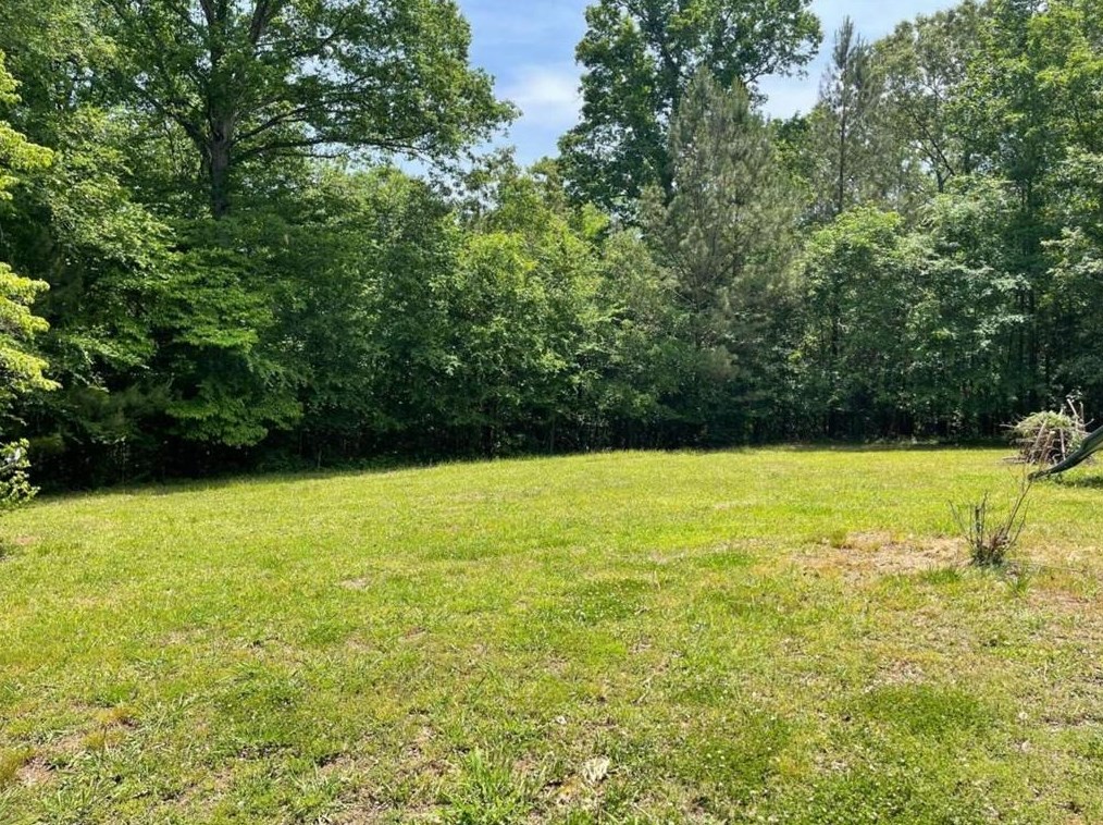 13 Spring Ridge Rd, Euharlee, GA 30145-1701
