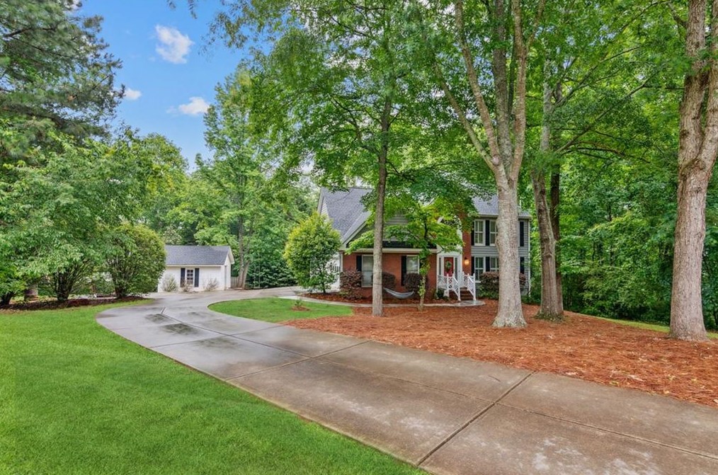 2530 Kings Ct, Cumming, GA 30040-2832