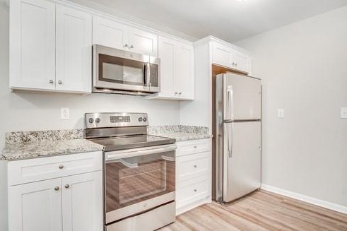 2109 Troutdale Dr, Decatur GA  30032-6045 exterior