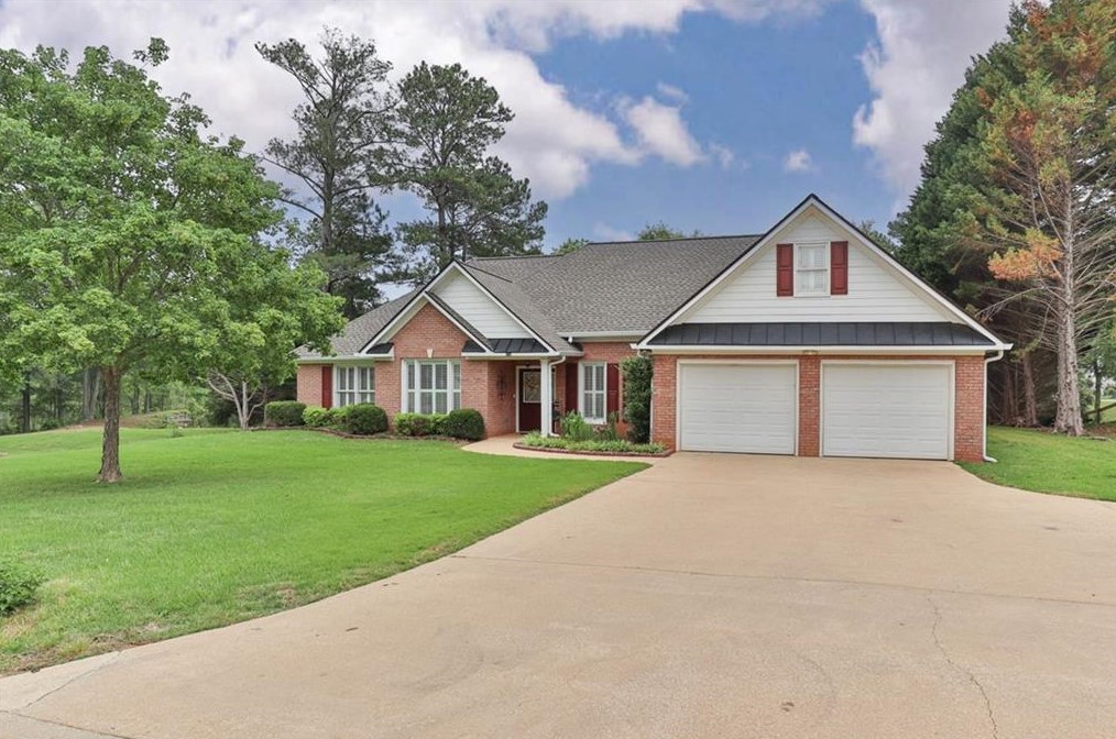 106 Pond View Point, Lagrange, GA 30240