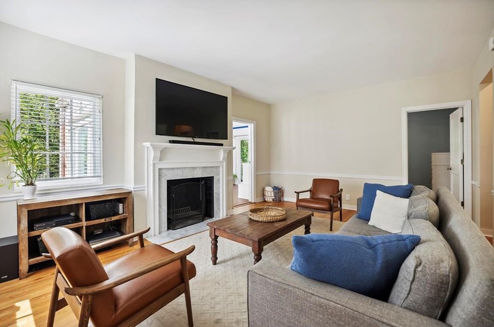 383 Princeton Way, Atlanta, GA 30307-1128