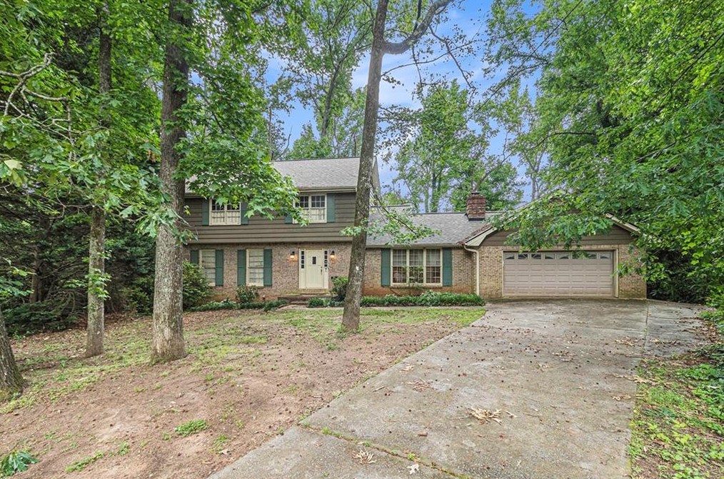 1891 Surrey Trail Se, Conyers, GA 30013