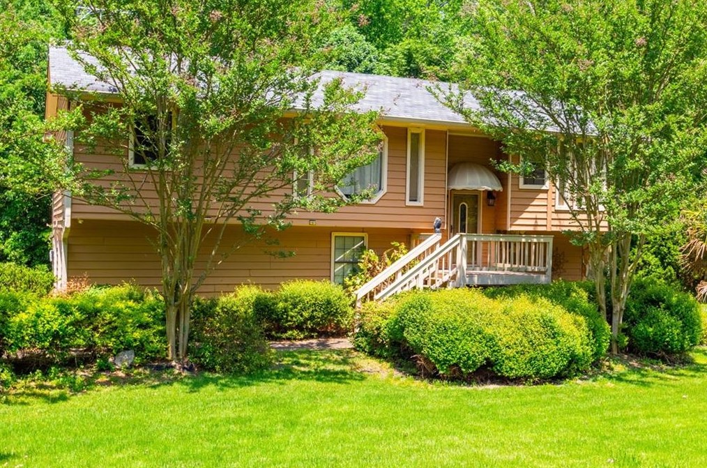 3106 Malvern Dr, Lithonia, GA 30039