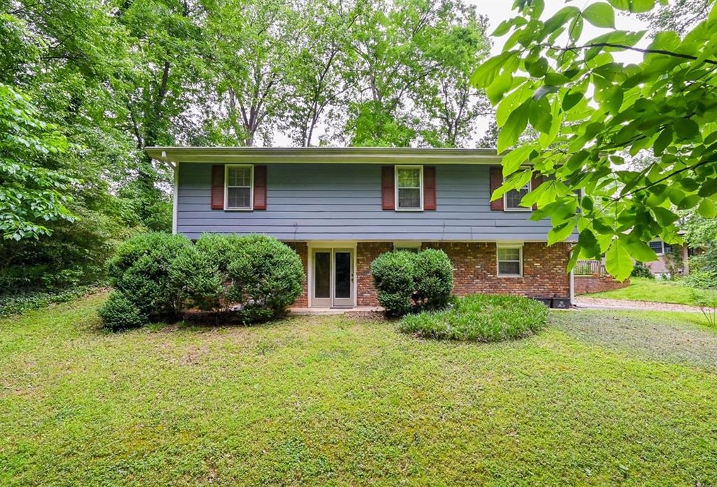 4877 Velva Way Nw, Lilburn, GA 30047