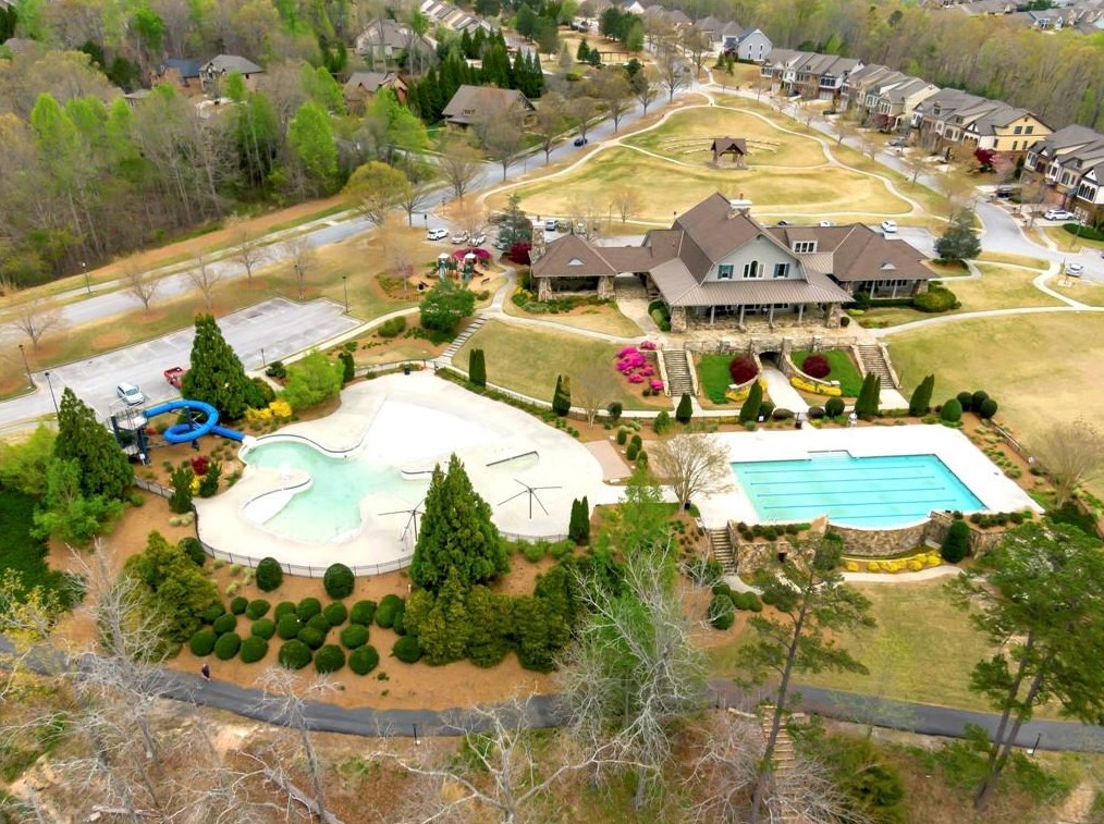 6859 Lake Sterling Blvd, Flowery Branch GA  30542 exterior