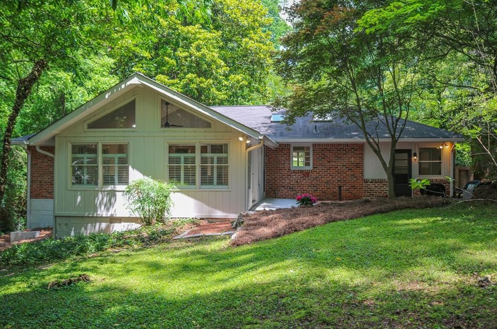 905 Homewood Ct, Decatur GA  30033-4202 exterior