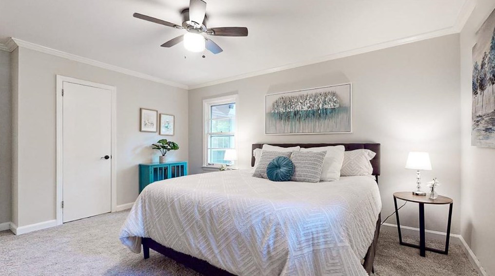 905 Homewood Ct, Decatur GA  30033-4202 exterior