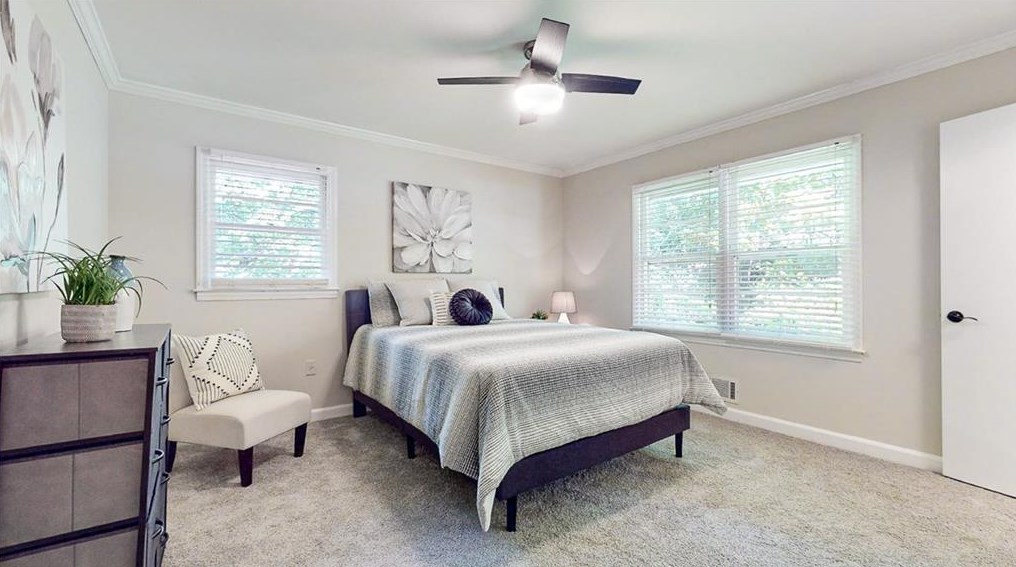 905 Homewood Ct, Decatur GA  30033-4202 exterior