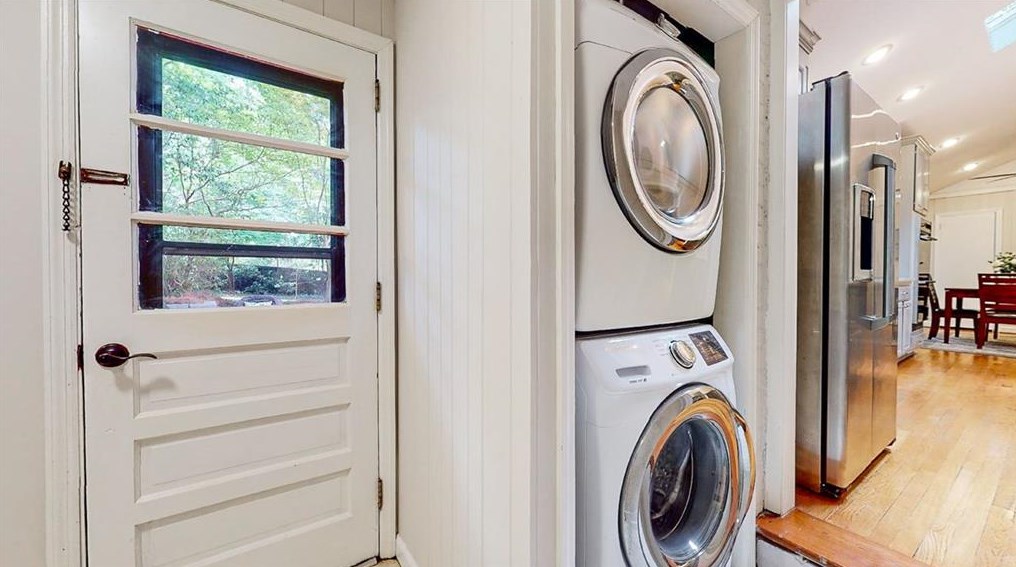 905 Homewood Ct, Decatur GA  30033-4202 exterior