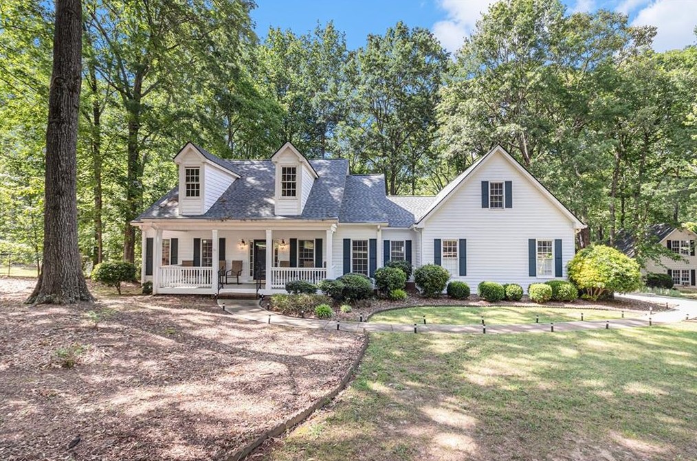 1490 Oconee Crossing Cir, Bogart, GA 30622