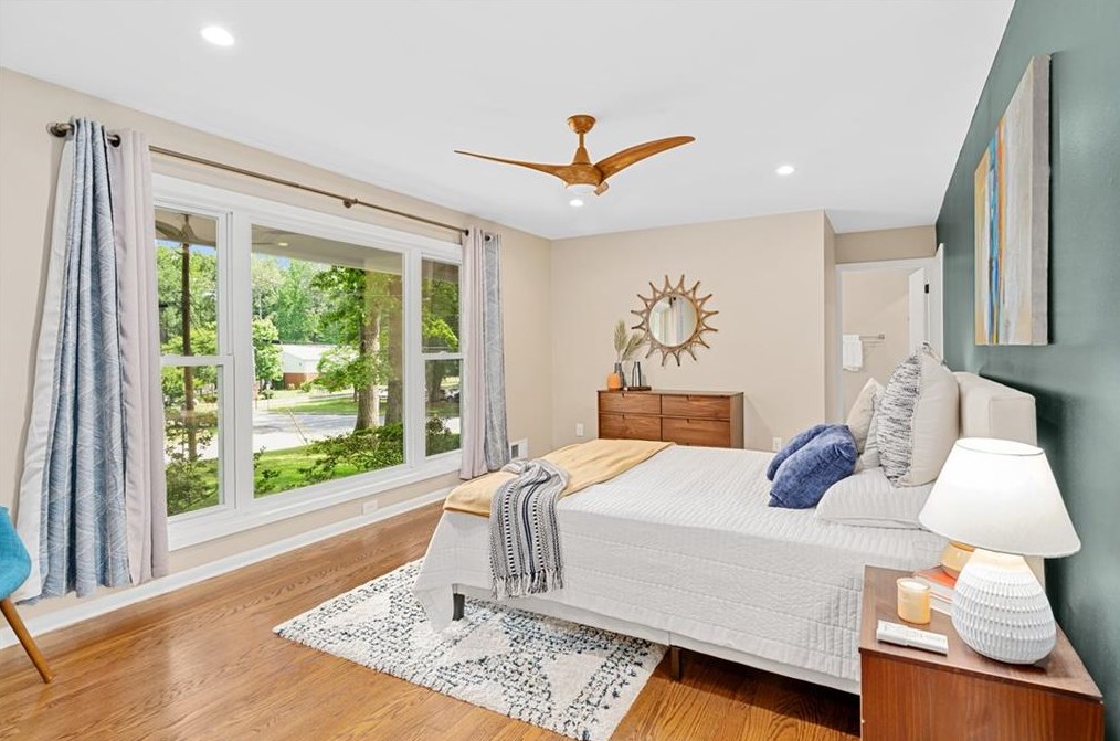 2743 Shetland Dr, Decatur GA  30033-2922 exterior