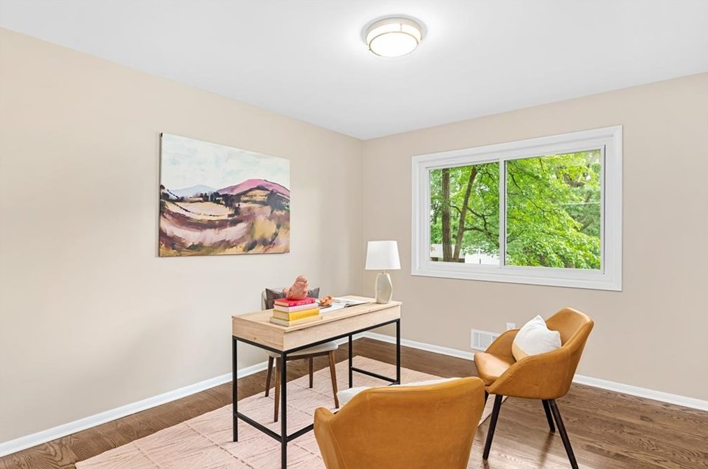 2743 Shetland Dr, Decatur GA  30033-2922 exterior