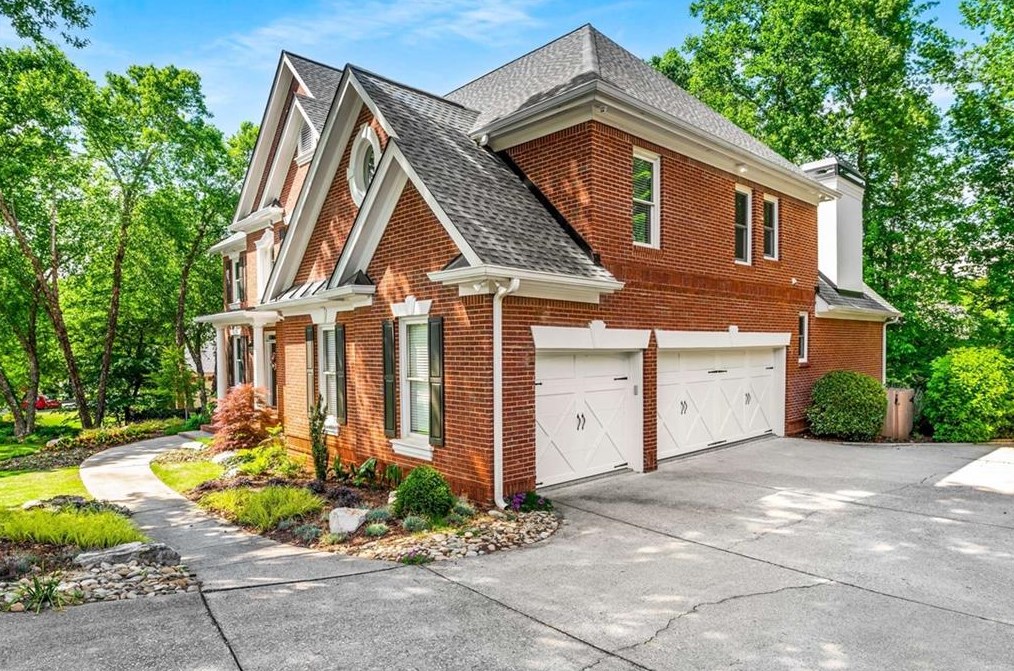 3710 Hebden Bridge Ln, Alpharetta, GA 30022-4414