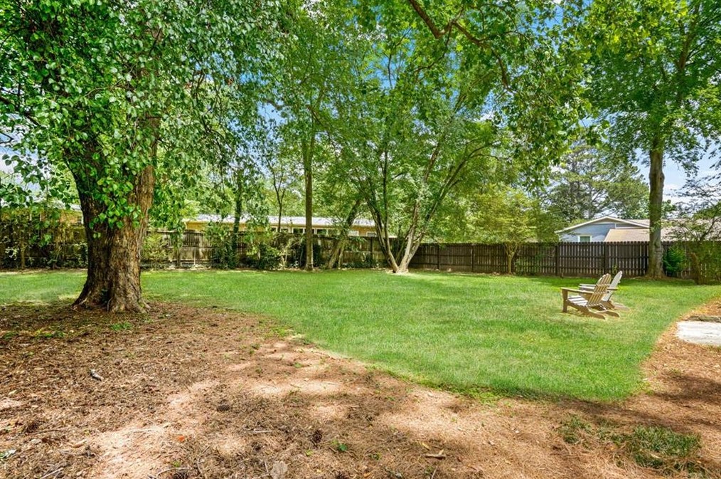 3050 Highland Dr, Smyrna GA  30080-3770 exterior