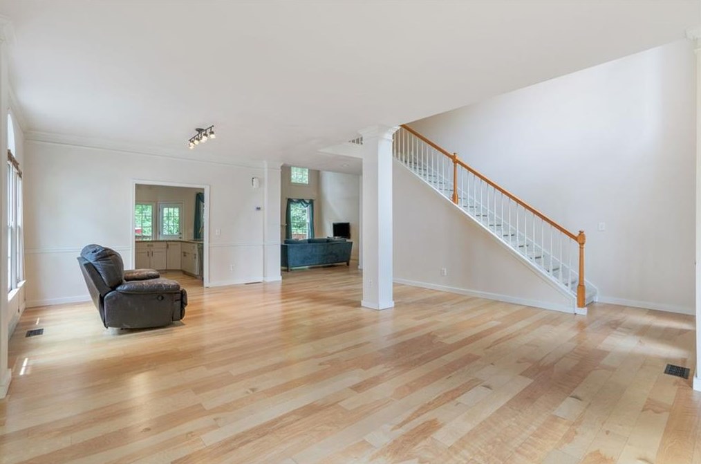 3338 Rose Rdg, Atlanta GA  30340-4074 exterior