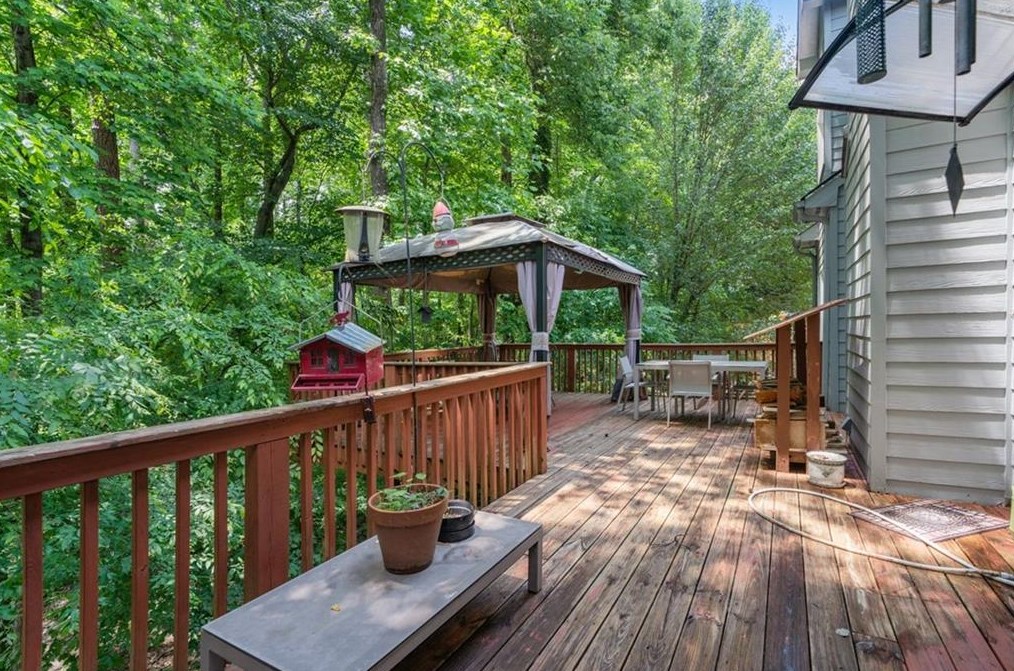 3338 Rose Rdg, Atlanta GA  30340-4074 exterior