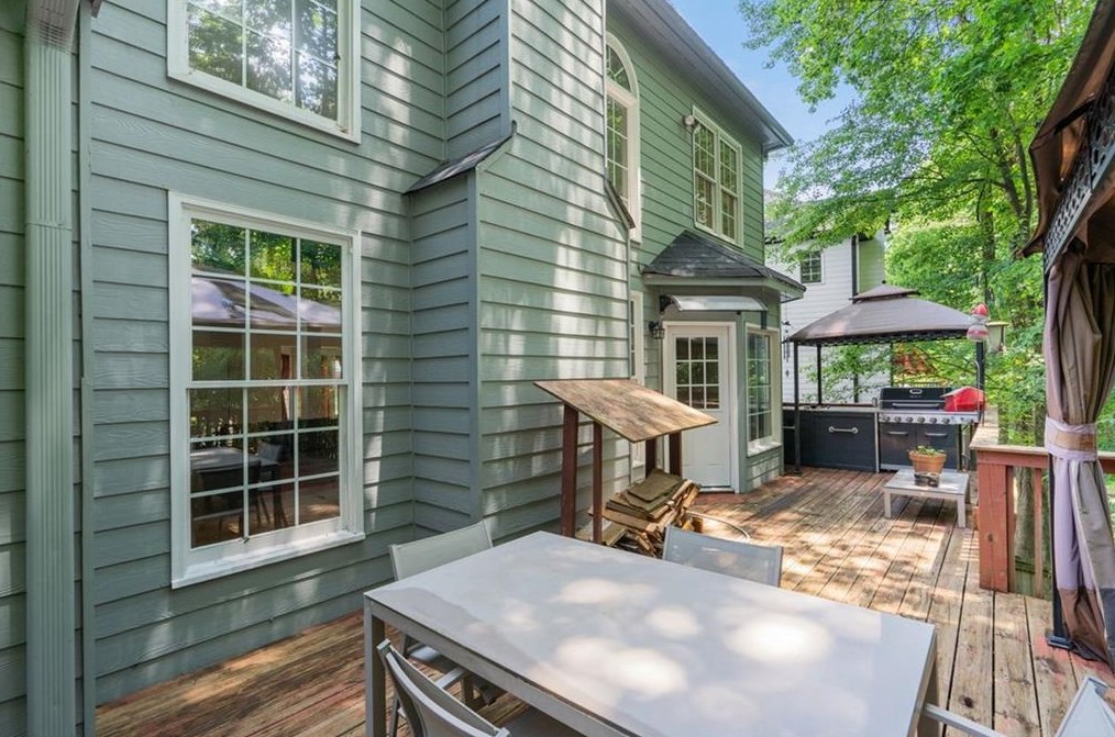 3338 Rose Rdg, Atlanta GA  30340-4074 exterior