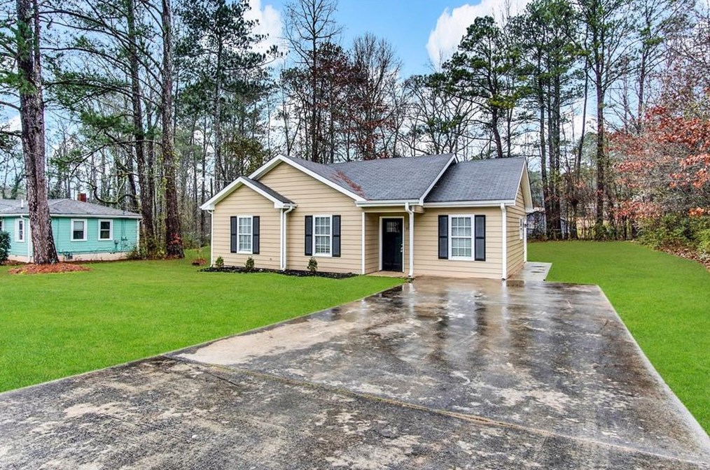 9152 Cecelia St Sw, Porterdale, GA 30014