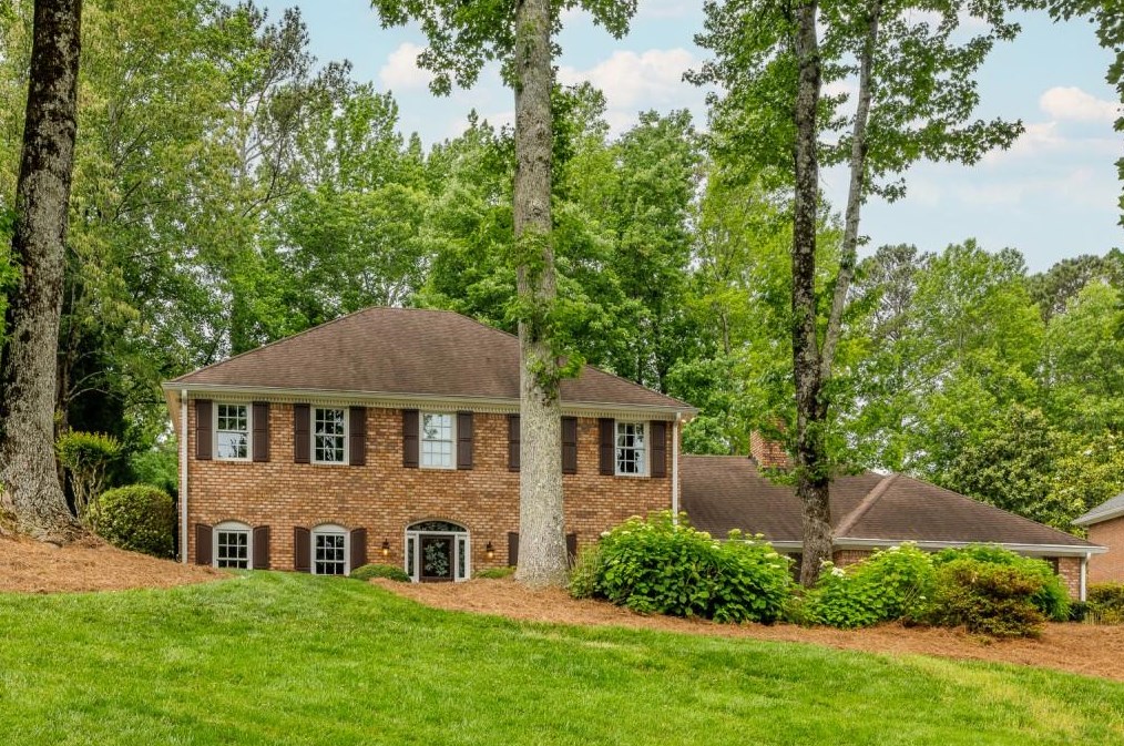 7465 Old Maine Trl, Atlanta, GA 30328-1048