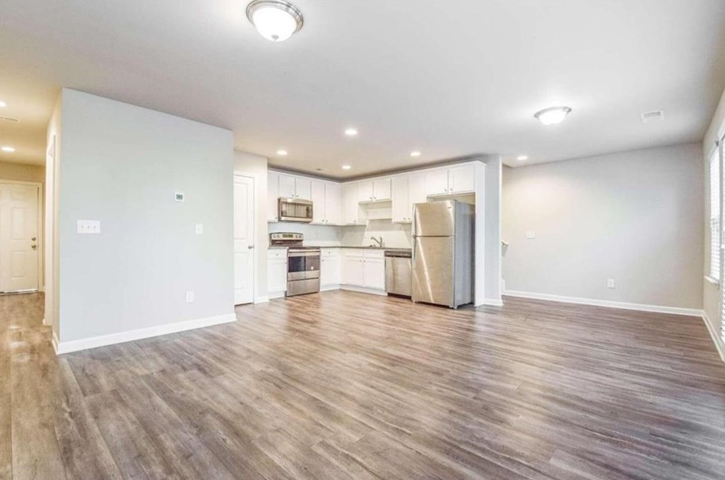 165 Chandler Trce, Porterdale, GA 30016