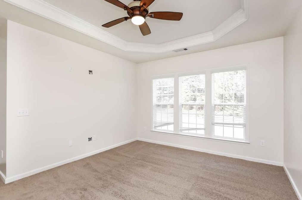 5986 Chimney Rock Dr, Hoschton GA  30548-4123 exterior