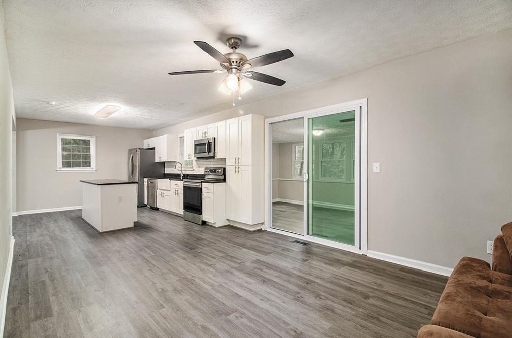 3034 Donavan Way, Decatur GA  30034-4324 exterior