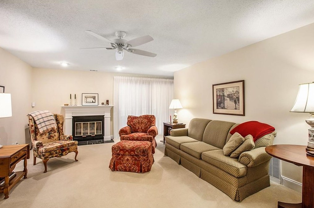 28 Middleton Ct, Smyrna GA  30080-8049 exterior
