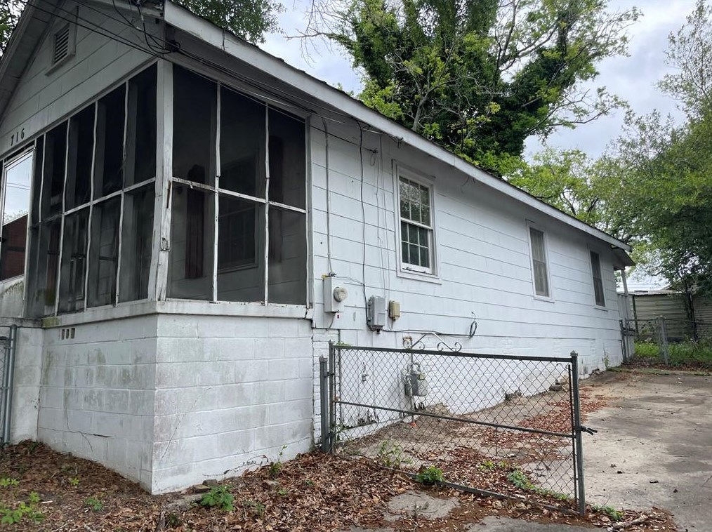 716 Church Ave, Columbus, GA 31906-3836