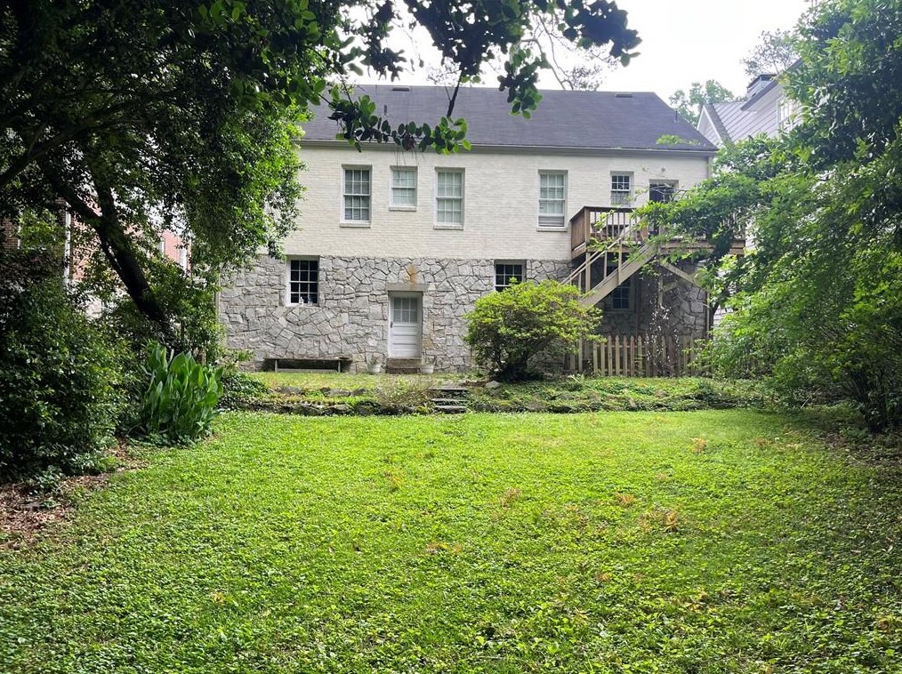 678 Paces Ferry Rd, Atlanta GA  30305-2763 exterior