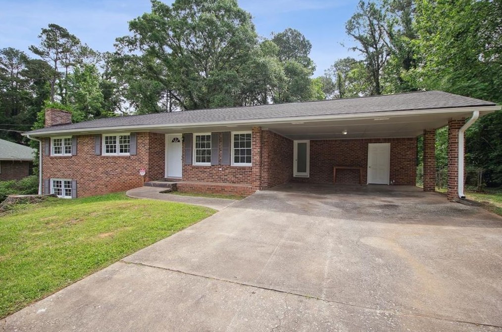 5954 Malibu Dr, Morrow, GA 30260